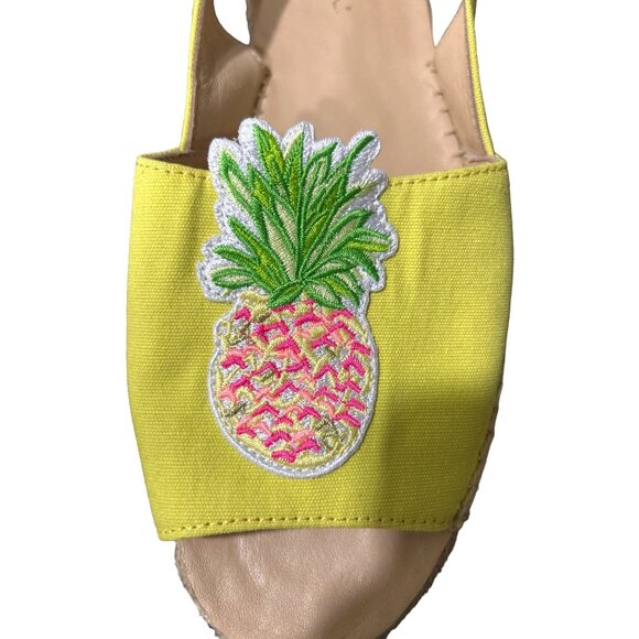 Lilly Pulitzer Women's Sz 8.5 Sandals Pineapple Canvas Flats Ankle Strap Yellow - Picture 3 of 10